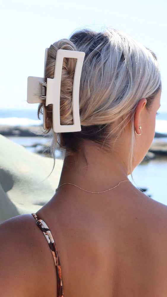 White Hair Claw Clip