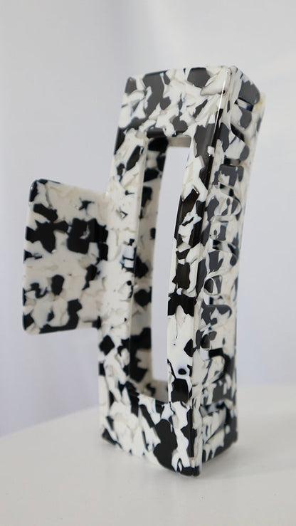 Black and White Hair Claw Clip