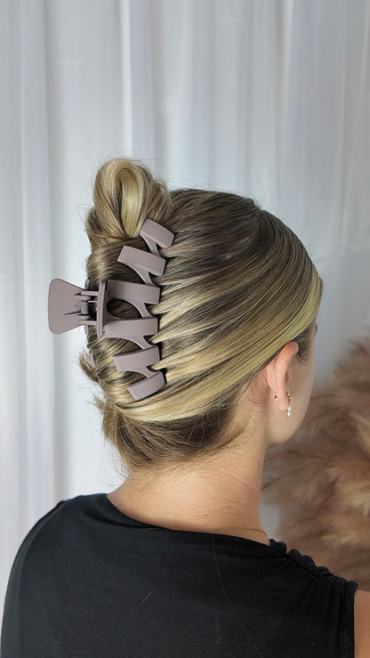 Brown ZigZag Hair Clip - Jumbo