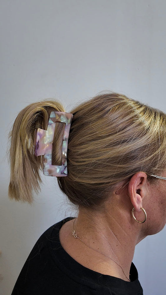 Regular pink claw clip 